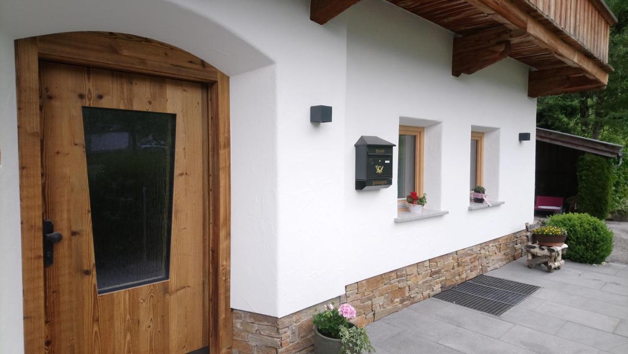Landhaus Eberler ไมย์อาโฮเฟิน ภายนอก รูปภาพ